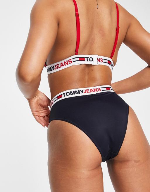 værktøj lejlighed Bliver værre Tommy Hilfiger Jeans high waist cheeky bikini bottom in navy blue | ASOS