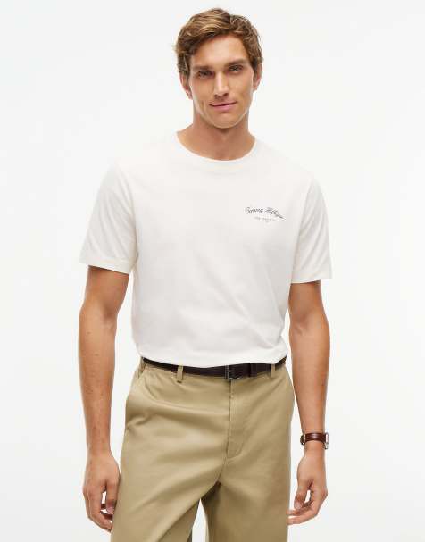 Tommy Hilfiger Jersey-T-Shirt mit Grafik auf der Rückseite in Ivory Petal - view 1