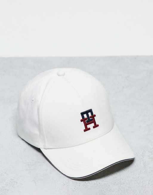 Tommy Hilfiger – Kappe in Weiß mit College-Logo