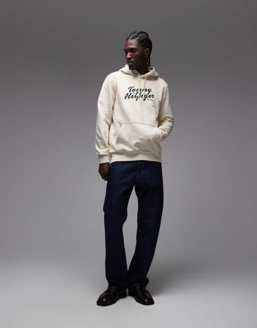 Tommy Hilfiger – Kapuzenpullover in Cremeweiß mit Text-Grafikprint, 2 von 5