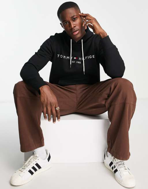 Tommy Hilfiger – Kapuzenpullover mit gesticktem Flaggenlogo in Schwarz, 4 von 4