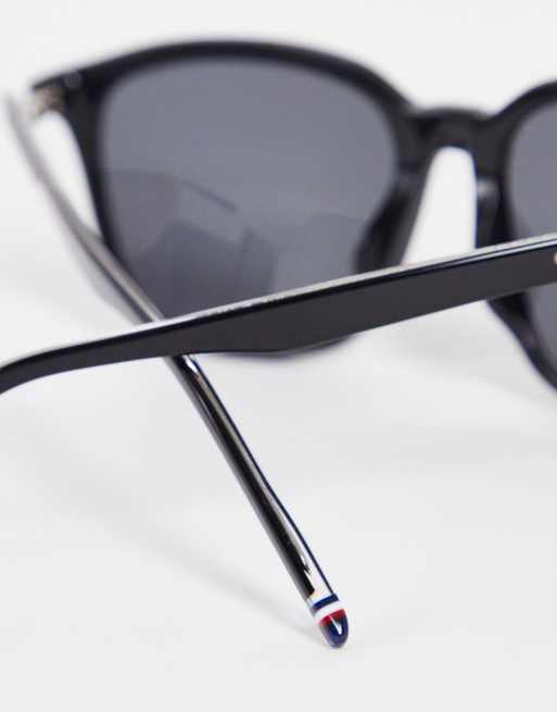 Tommy Hilfiger - Klassieke retro zonnebril in zwart, 2 van 4