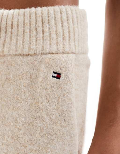 Tommy Hilfiger knitted lounge knit pants with logo tab detail in beige, 3 of 4