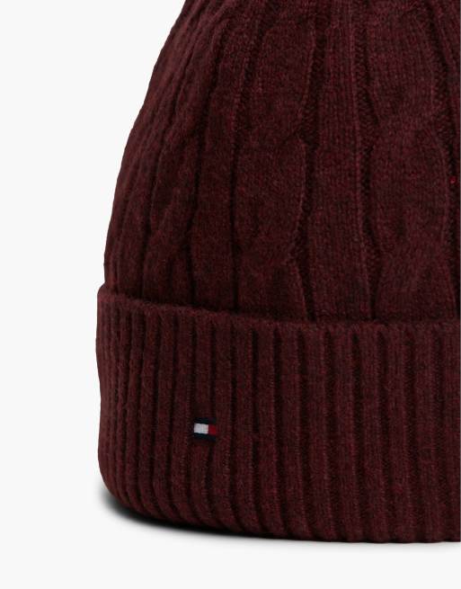 Tommy Hilfiger Lambswool blend cable knit flag beanie in deep burgundy, 3 of 4