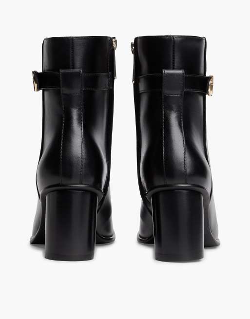 Tommy Hilfiger Leather buckle strap block heel ankle boots in black, 4 of 7