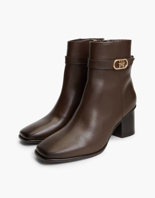 Tommy Hilfiger Leather buckle strap block heel ankle boots in dark brown, 2 of 7