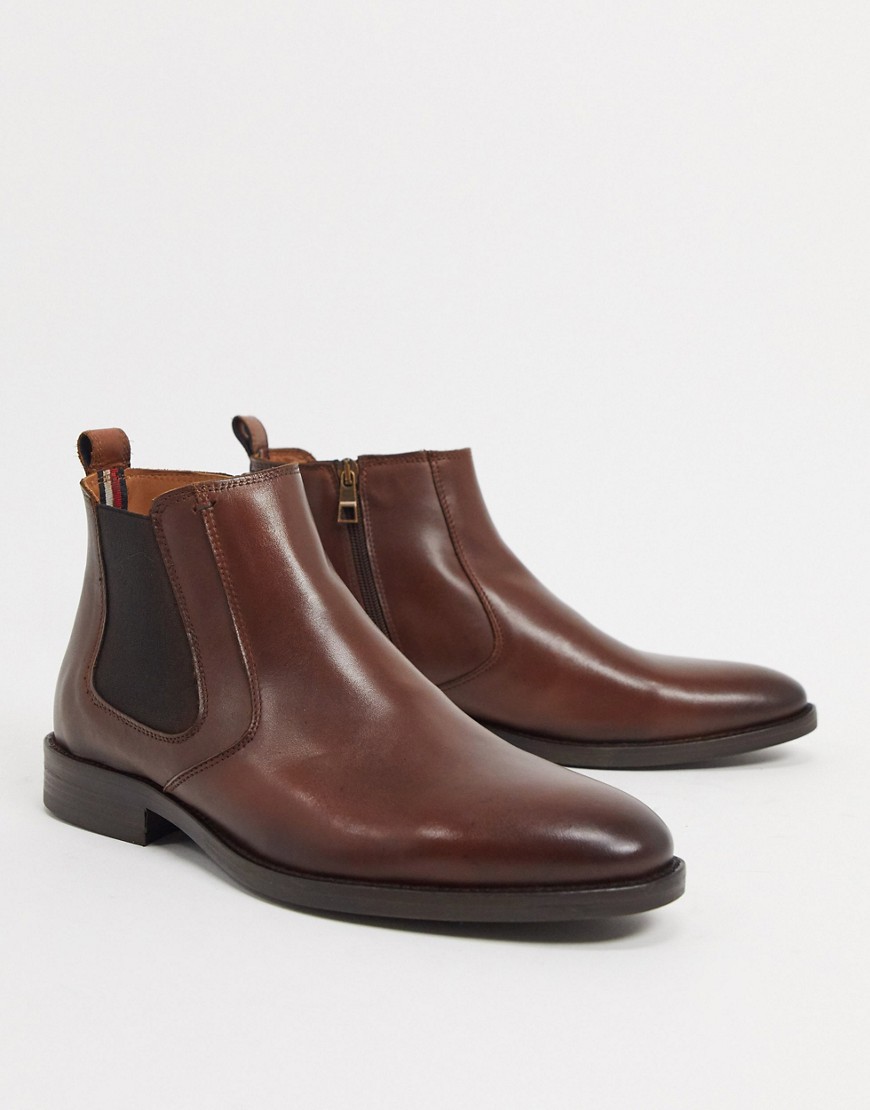 Tommy Hilfiger leather chelsea boot in brown with small back logo