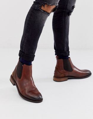 Tommy Hilfiger leather chelsea boot in 