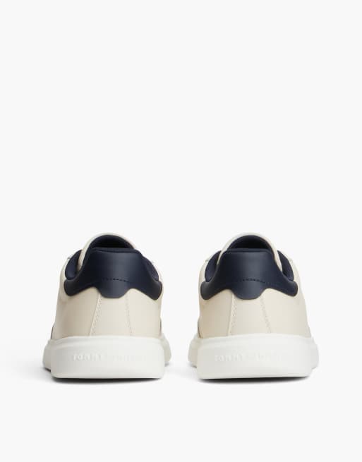 Tommy Hilfiger Lightweight leather court trainers in soft cream, 4 of 7