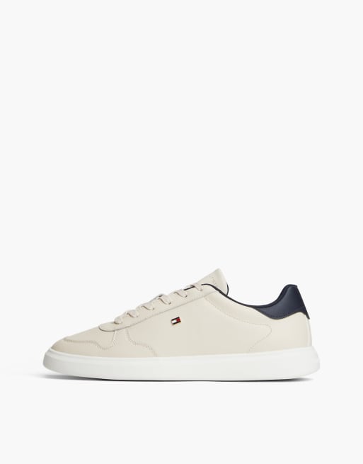 Tommy Hilfiger Lightweight leather court trainers in soft cream, 7 of 7