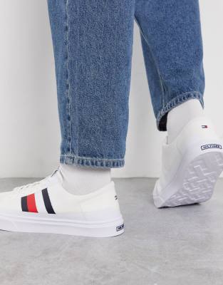 tommy hilfiger lightweight knit sneaker