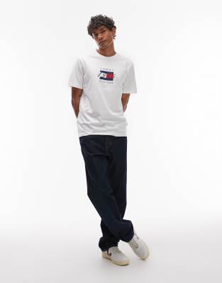 Tommy Hilfiger Linear Flag Graphic T-shirt In Multi