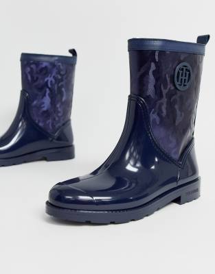 tommy hilfiger float rain boots