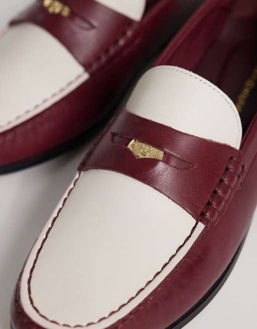 Tommy Hilfiger Loafer mit Münzdetail in Rot und Weiß, 3 von 4