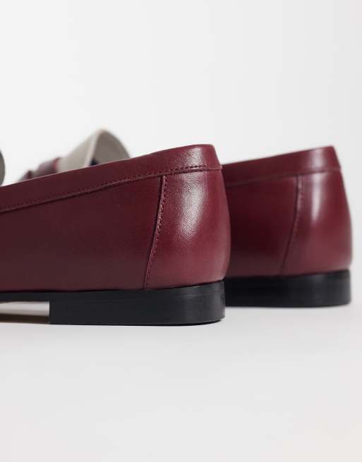 Tommy Hilfiger Loafer mit Münzdetail in Rot und Weiß, 4 von 4