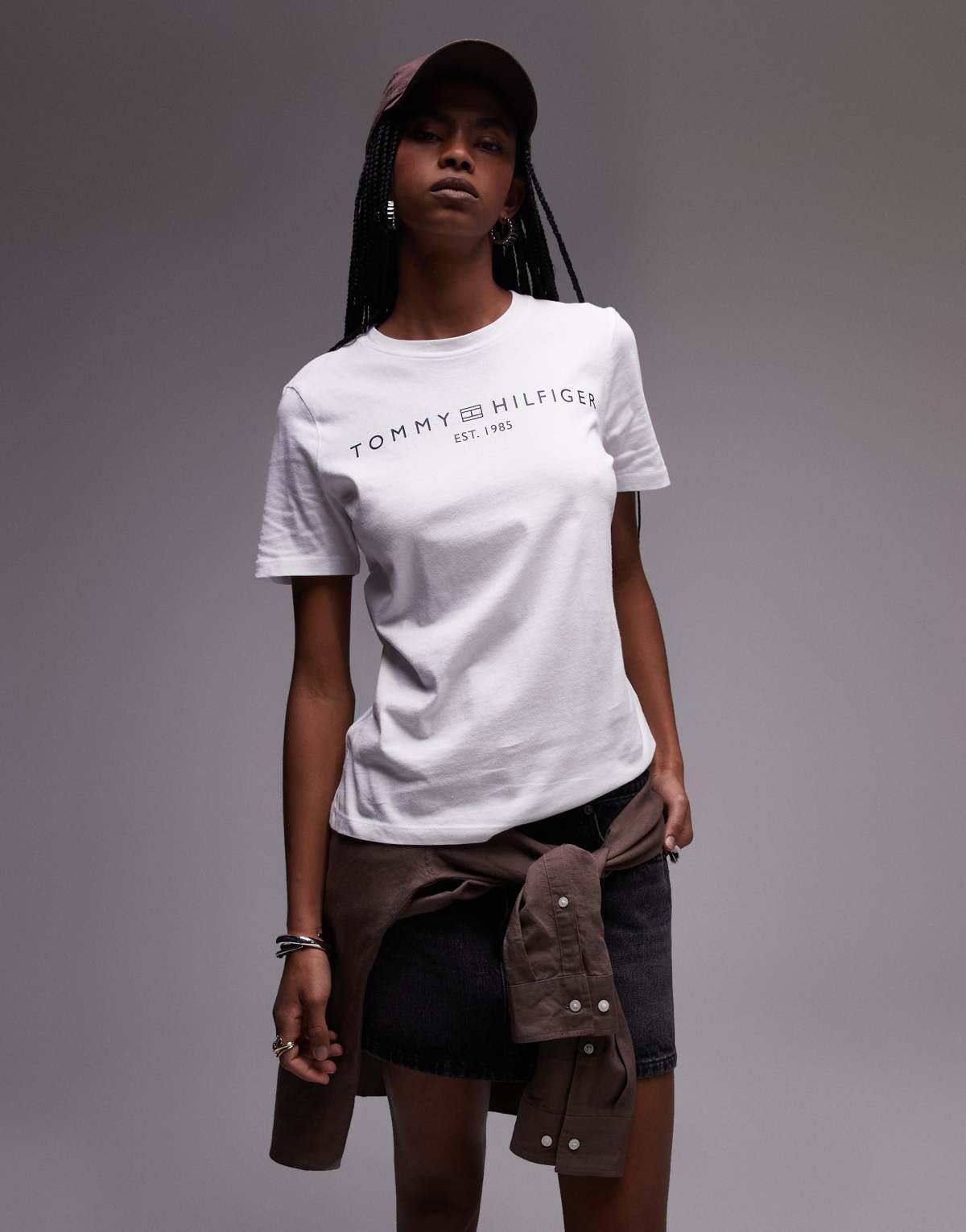 Tommy Hilfiger Logo crew neck t-shirt in white