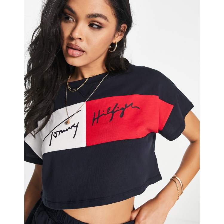 Tommy hilfiger shop logo crop top