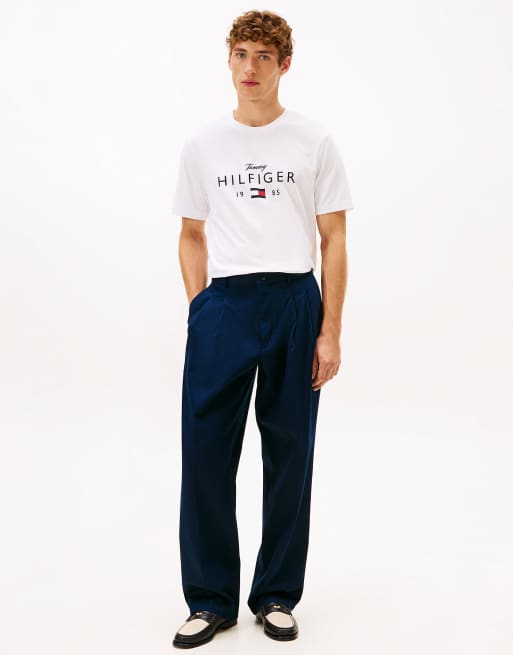 Tommy Hilfiger Logo graphic jersey crew neck t-shirt in white