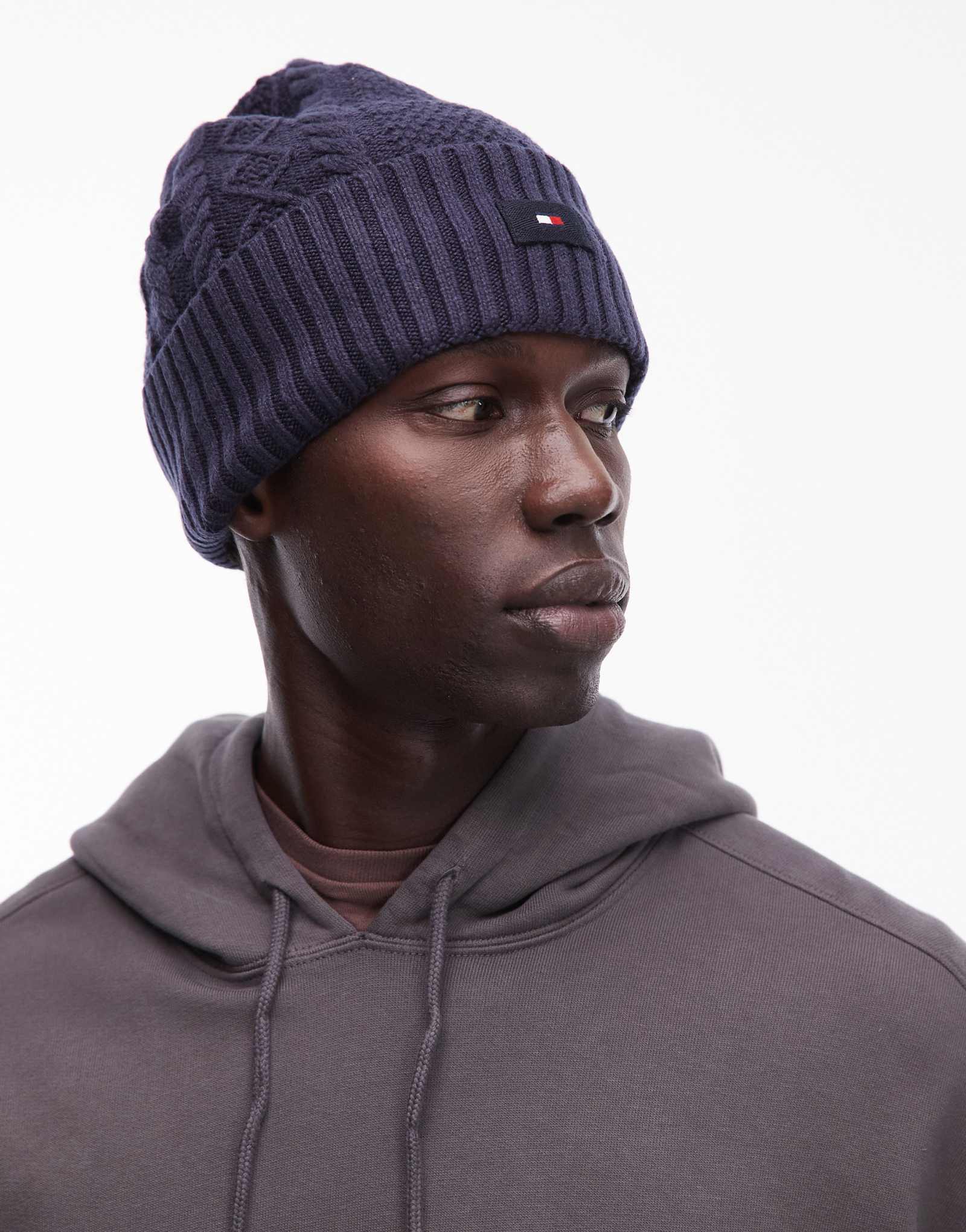 Вязаная шапочка с логотипом Tommy Hilfiger синего цвета