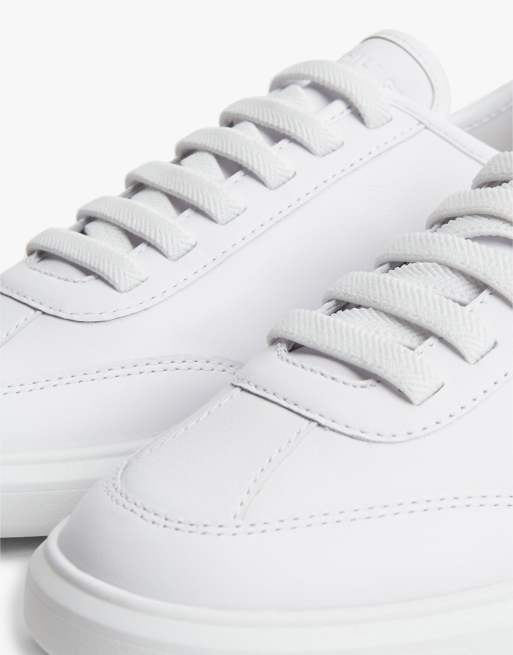 Tommy Hilfiger Logo lightweight leather court trainers in white, 6 of 7