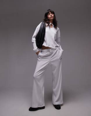 Tommy Hilfiger Tommy Hilfiger logo lounge pant in white