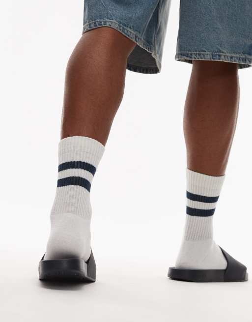 Tommy Hilfiger logo sliders in navy, 2 of 4