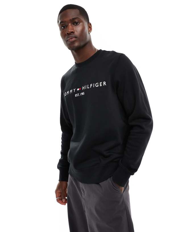 Tommy Hilfiger - logo sweatshirt in black