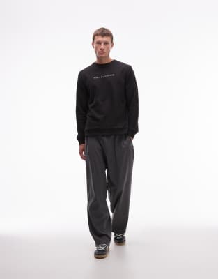 Tommy Hilfiger Logo Sweatshirt In Black