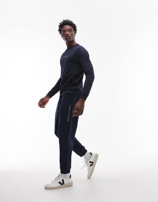 Tommy Hilfiger logo sweatshirt in navy, 3 of 4
