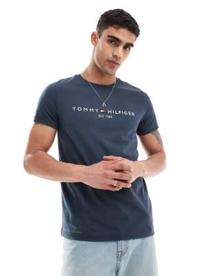 Tommy Hilfiger logo t-shirt in navy φωτογραφία