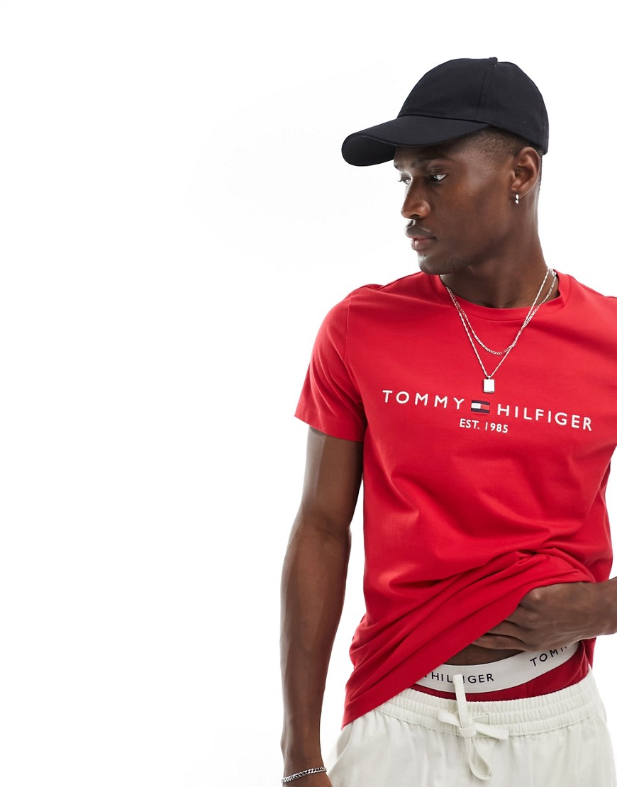 Tommy Hilfiger logo t-shirt in red