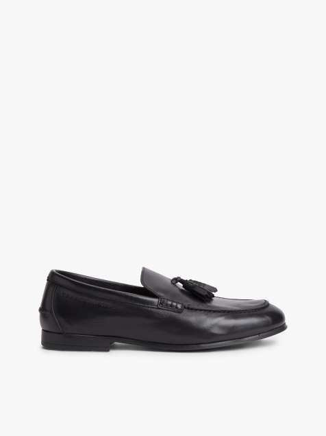 Tommy Hilfiger Logo tassel flexible leather loafers in black - view 1