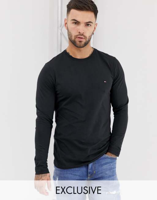 gødning katastrofe skyde Tommy Hilfiger long sleeve top flag logo in black exclusive at asos | ASOS