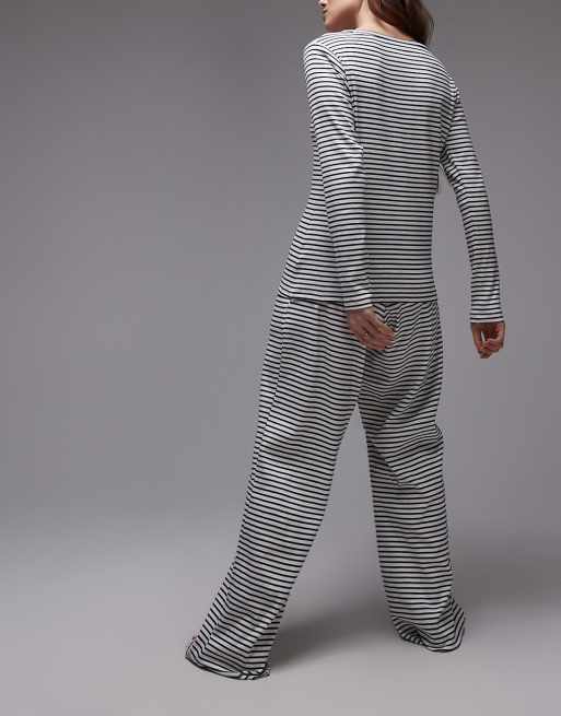 Tommy Hilfiger lounge jersey long sleeve t-shirt and pants set in navy stripe, 4 of 4