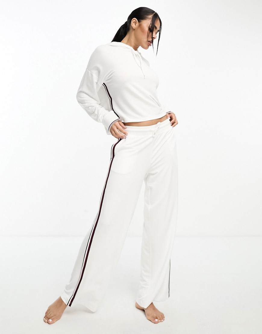 Tommy Hilfiger lounge long pants in white