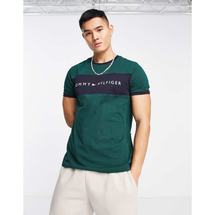 Efternavn Et centralt værktøj, der spiller en vigtig rolle forbrug Tommy Hilfiger lounge t-shirt with front stripe in dark green | ASOS