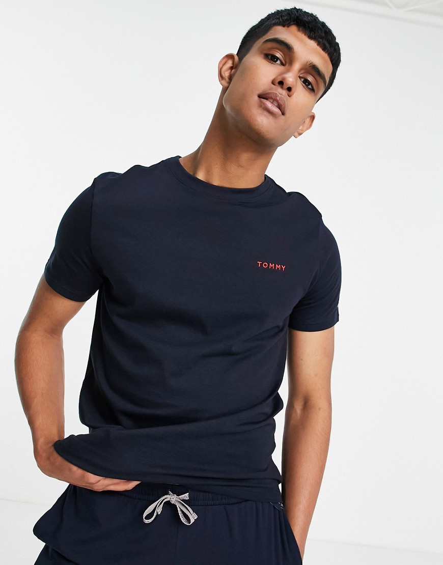 Tommy Hilfiger lounge t-shirt with small logo in navy