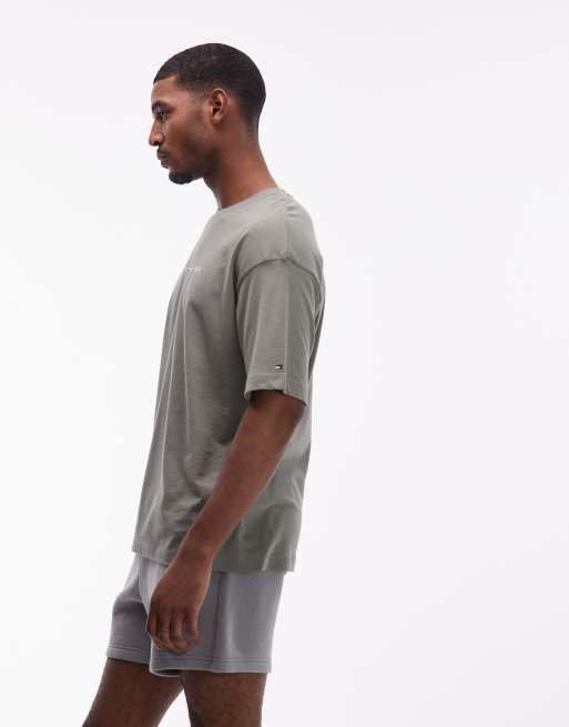 Tommy Hilfiger loungewear logo T-shirt in sage, 4 of 5