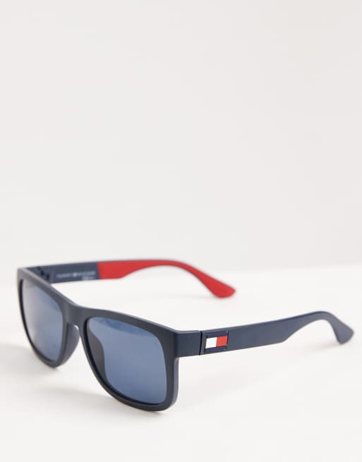 Tommy Hilfiger - Lunettes de soleil carrées - Bleu et rouge , 2 de 3