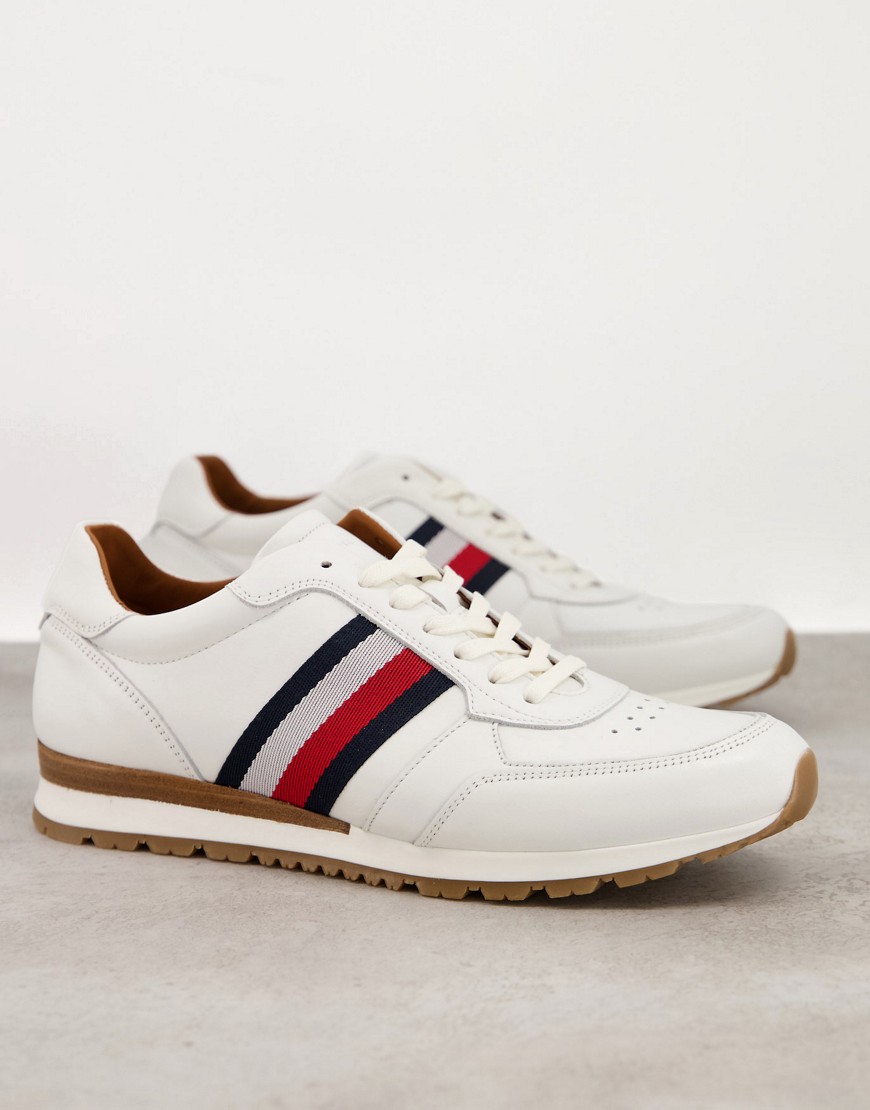 Tommy Hilfiger luxury corporate runner trainers in white leather
