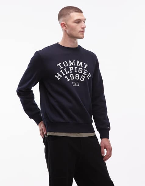 Tommy Hilfiger – Marinblå sweatshirt med stor, böjd logga - view 1