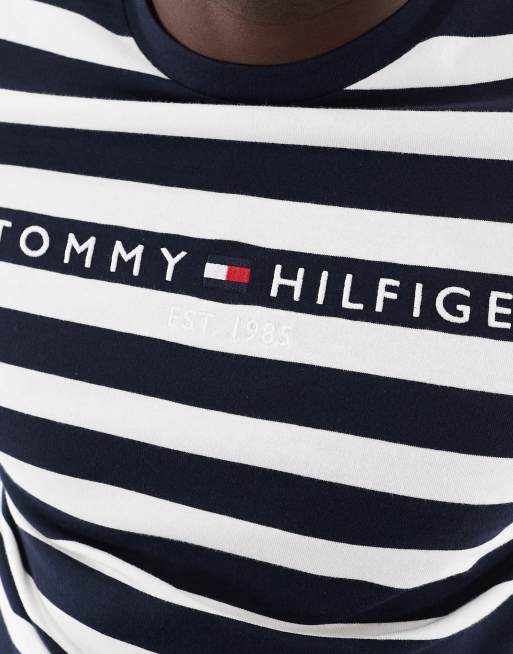 Tommy Hilfiger - Marineblå- og hvid-stribet T-shirt med logo, 3 af 4