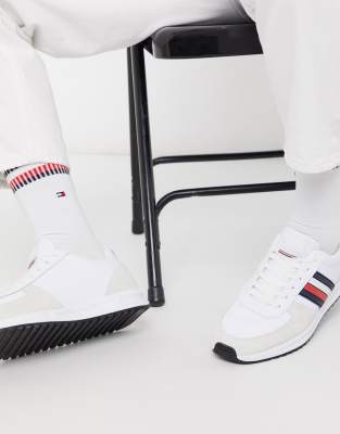 white trainers tommy hilfiger