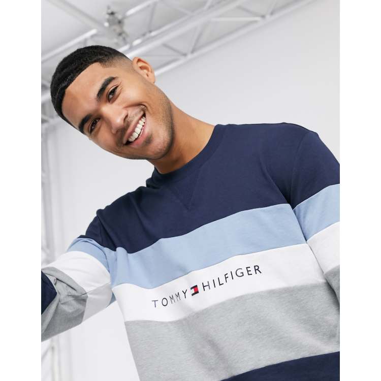 Tommy hilfiger men's modern essentials french terry discount sweatshirt