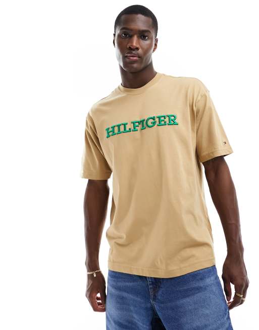 Khaki tommy hilfiger t shirt 2025