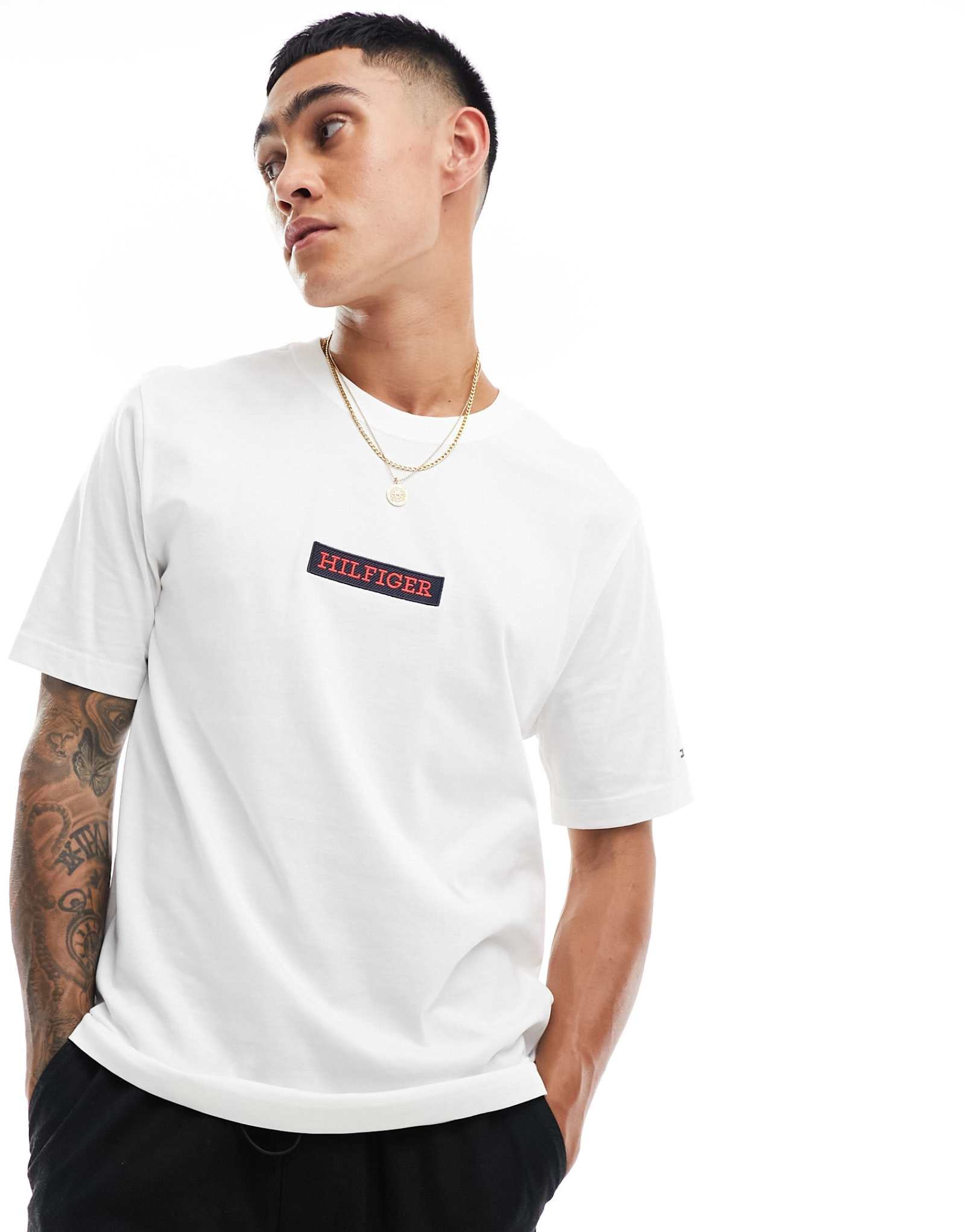 Футболка Tommy Hilfiger monotype box белого цвета