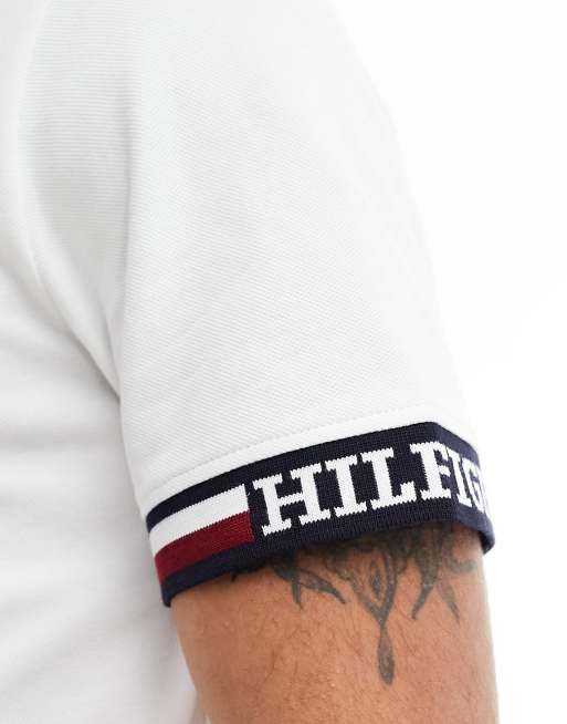 Tommy Hilfiger – Monotype – T-Shirt in Weiß mit auffälligen Zierstreifen, 2 von 4