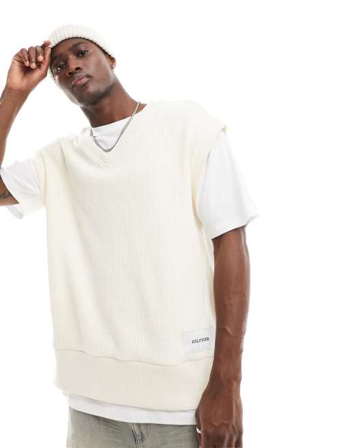 White tommy hilfiger shop vest