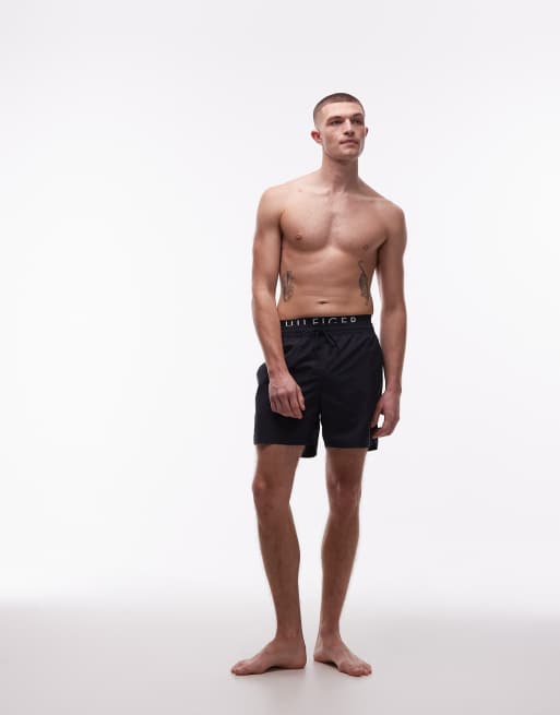 Tommy Hilfiger – Mörka marinblå badshorts med dubbelt midjeband och dragsko, 2 av 5