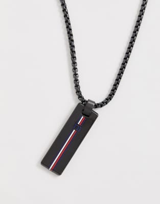 tommy hilfiger chain
